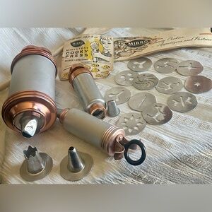 Vintage Mirro Cookie Press Set Lot w/ Discs Tips Recipes MCM Baking